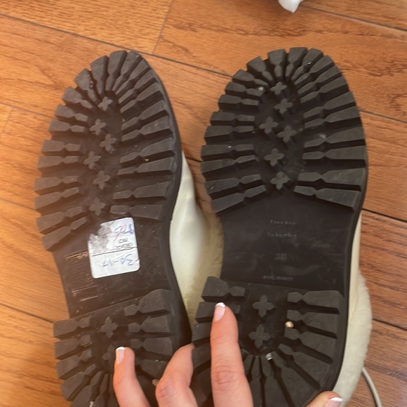 White proenza mule with fur  size 38 - Picture 2 of 3